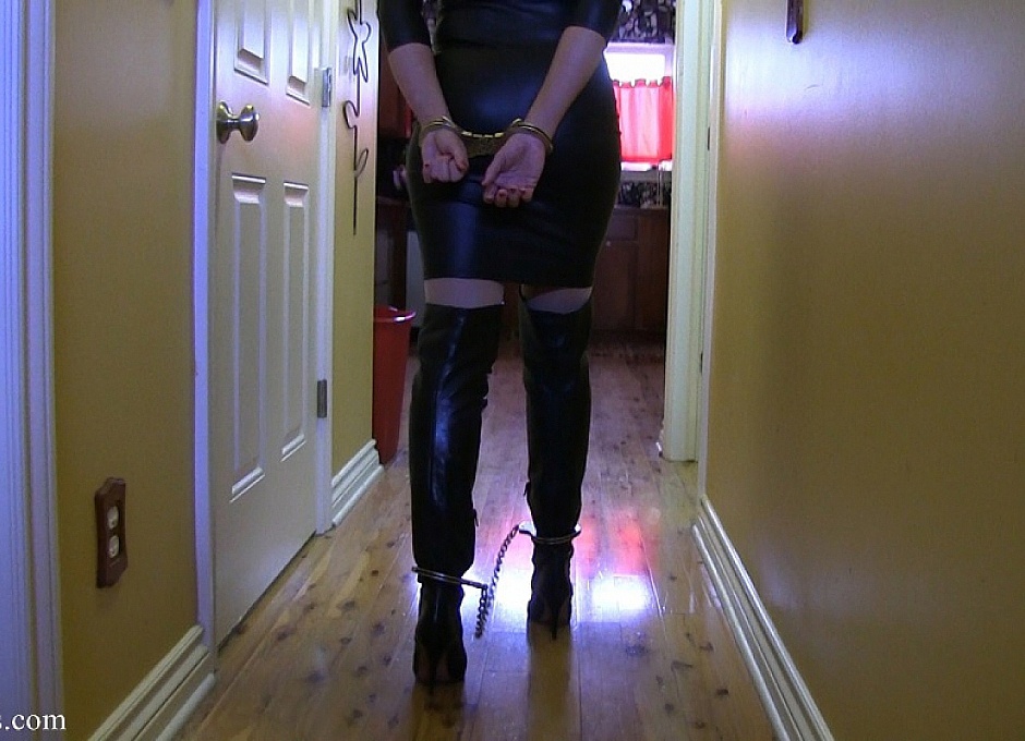 Dakkota: Payed To Be Cuffed Part#1