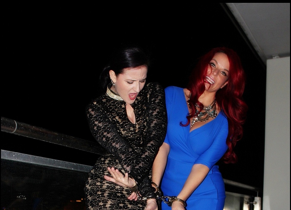 Jj And Caroline Photos