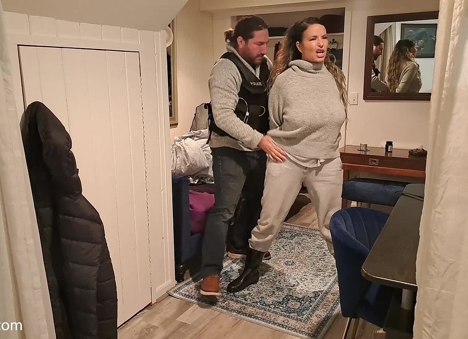 Jj Arrested And Brought Back To Scene